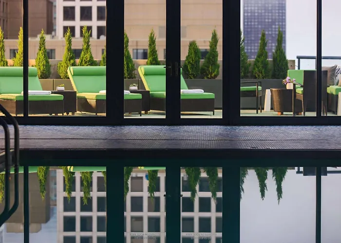 The Royal Sonesta River North 4*