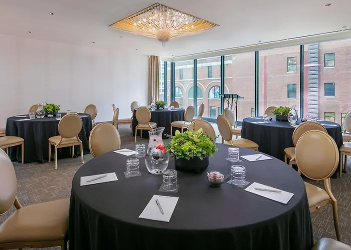 The Royal Sonesta River North Hotel Chicago