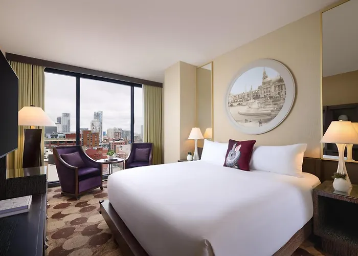 The Royal Sonesta River North Chicago